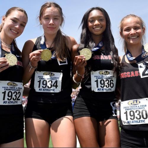 4x800 McCaskey state gold